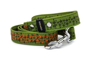 Leash Stars on Green