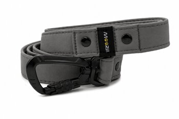 Vodítko s černou bezpečnostní karabinou